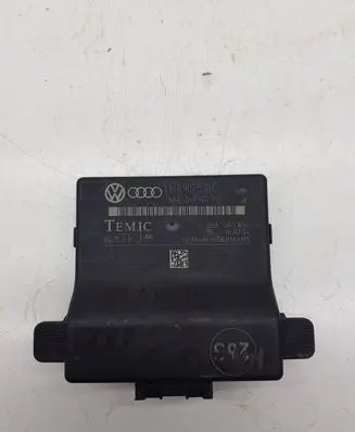 Volkswagen Touran I Gateway control module 1K0907530C 1K0907951