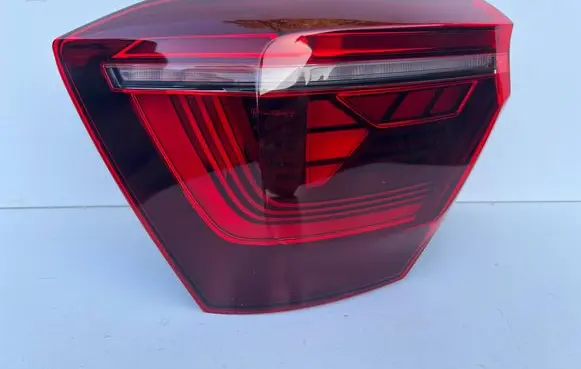 Volkswagen Polo VI Rear/tail lights 2G0945207H L664504