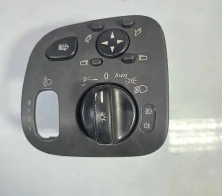 Mercedes-Benz C W203 Light switch