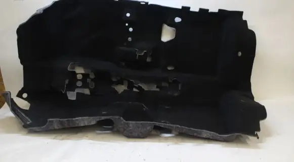 Trunk/boot lower side trim panel