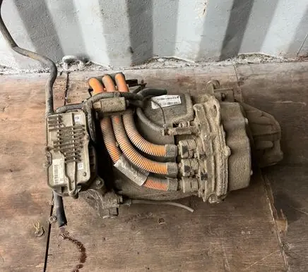 Volvo V60 Electric car motor 31367136 1216540