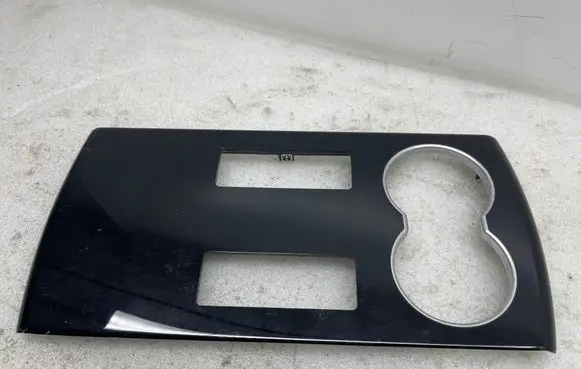 Tesla Model X Other center console (tunnel) element 