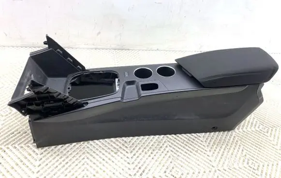 Renault Megane IV Center console 969109180R