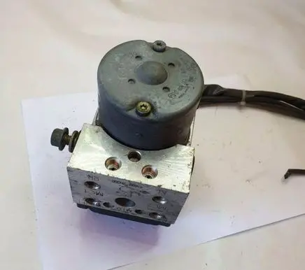 Nissan Micra ABS Pump 476002N200