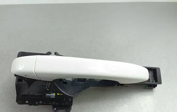 Renault Arkana Front door exterior handle 230227