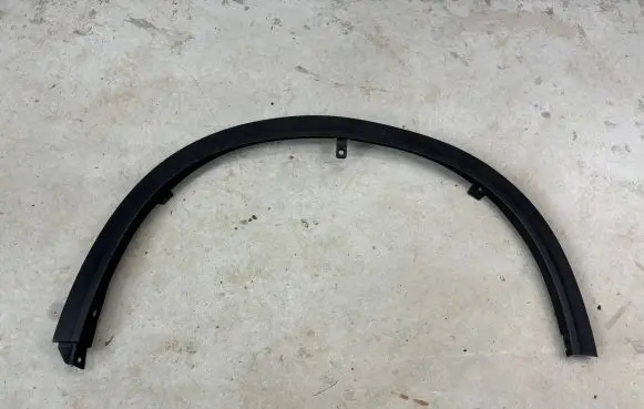 Suzuki Vitara (LY) Fender trim (molding) 77211-54P0 L642
