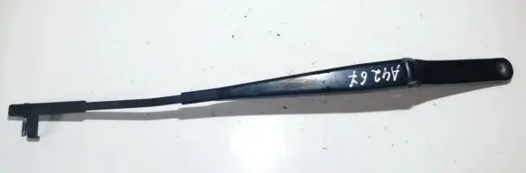 Skoda Octavia Mk2 (1Z) Front wiper blade arm 1z2955410