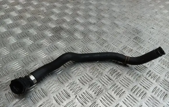 BMW 1 E81 E87 Engine coolant pipe/hose