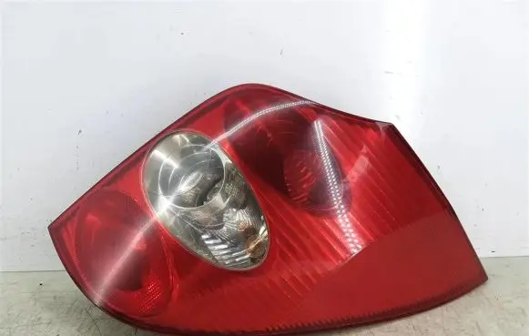 Renault Laguna II Rear/tail lights 8200002472