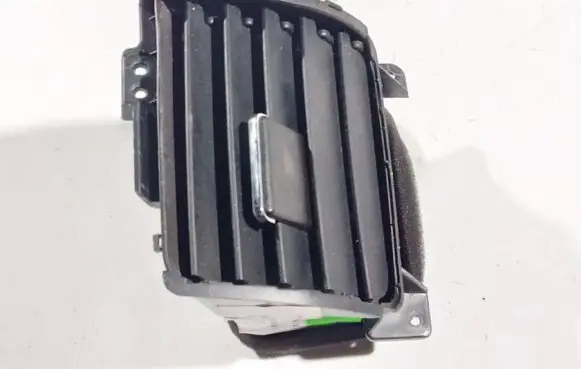 Dash center air vent grill
