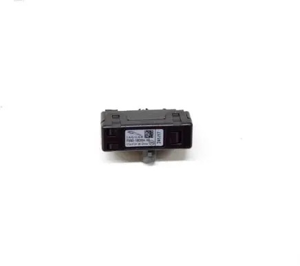 Jaguar F-Type Aerial antenna amplifier FW9319C024AB