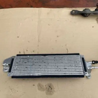 Jaguar XE Fuel cooler (radiator) HK839N103AC FPA0018