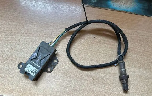 Ford Mondeo MK V Lambda probe sensor K2GA5E145AB 0281007421