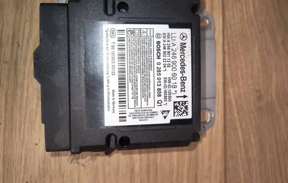 Mercedes-Benz B W246 W242 Airbag control unit/module A2469006018 0285013858 A2469011202