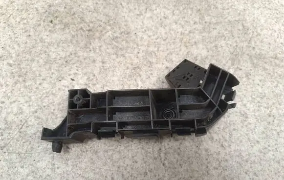 Honda Civic IX Front bumper mounting bracket MT4198
