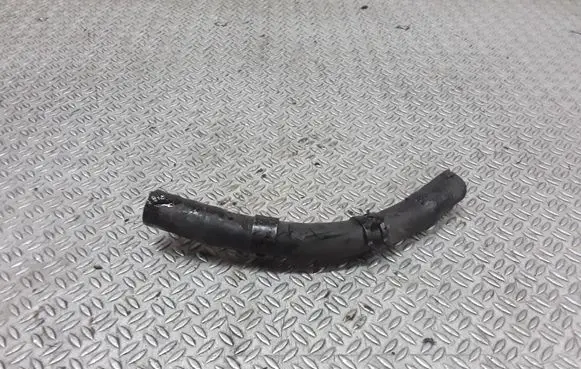 Toyota Avensis T250 Engine coolant pipe/hose