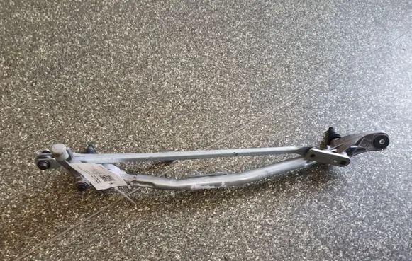 BMW 3 E90 E91 Front wiper linkage 