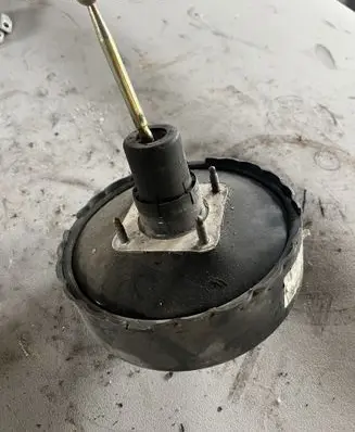 Seat Ibiza III (6L) Brake booster 6Q0614105R 6Q0614105