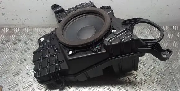 Toyota RAV 4 (XA50) Subwoofer speaker 8948013602A
