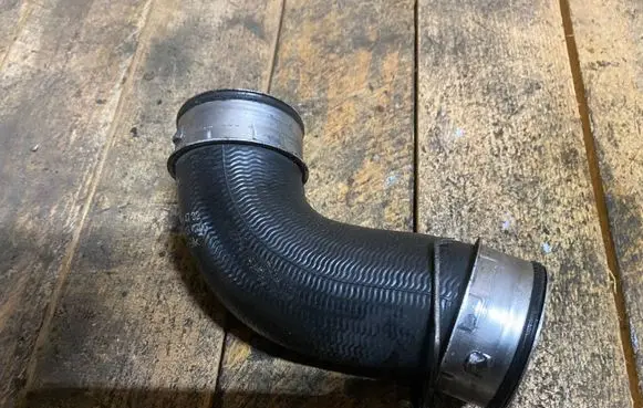 Mercedes-Benz E W211 Intercooler hose/pipe A2115284782 2115284782