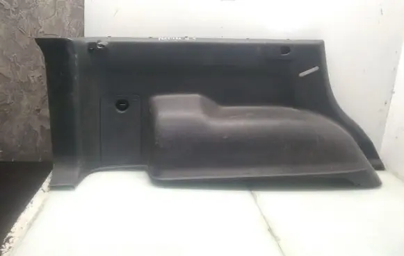 Opel Frontera B Trunk/boot side trim panel