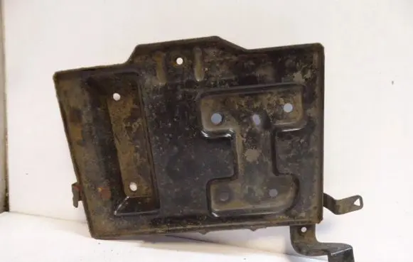 Hyundai Tucson JM Battery box tray 