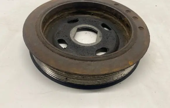 Nissan Qashqai Crankshaft pulley E116128A