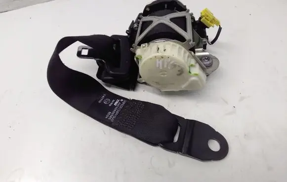 Mercedes-Benz R W251 Third row seat belt A2518600585