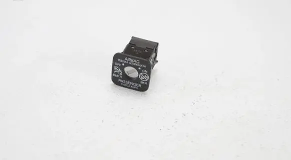 Toyota C-HR I Passenger airbag on/off switch DG93