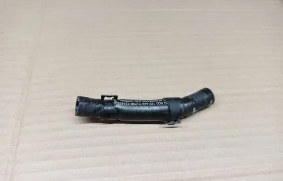 Volkswagen Tiguan Engine coolant pipe/hose 5Q0122449C R131453