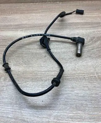 Audi A4 S4 B5 8D ABS brake wheel speed sensor 8D0927807A