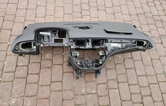 Opel Corsa E Dashboard