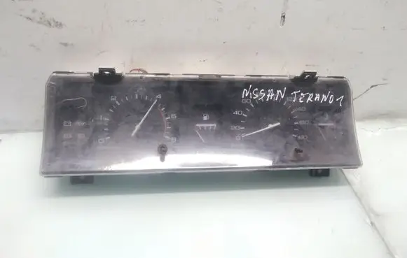 Nissan Terrano Speedometer (instrument cluster)