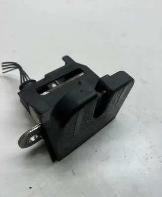 Volkswagen PASSAT B6 Tailgate/trunk/boot lock/catch/latch 3C9827645A