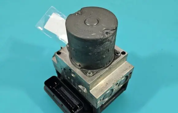 Mercedes-Benz E W212 ABS Pump 0265960357 IMPRK1444250