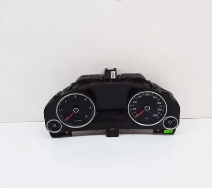 Volkswagen Touareg II Speedometer (instrument cluster) 7P6920882M 0263677126