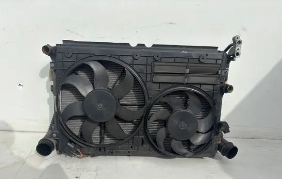 Volkswagen Tiguan Radiator set 5N0121253L 3C0145805AM 5N0121345