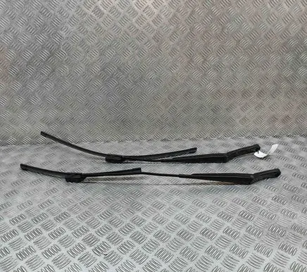 Volkswagen Golf VII Windshield/front glass wiper blade 5G2955410B 5G2955409