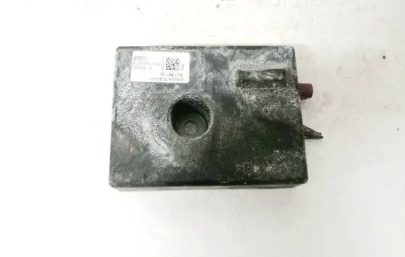 Antenna control unit