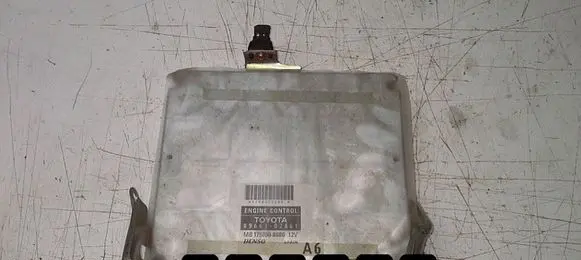 Toyota Corolla E120 E130 Engine control unit/module 89661-02A61