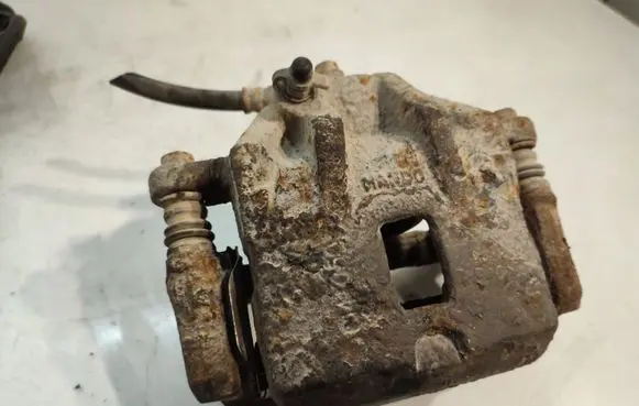 Hyundai Elantra Front brake caliper