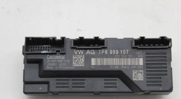 Volkswagen Touareg II Tailgate/trunk control unit/module 7P6959107C