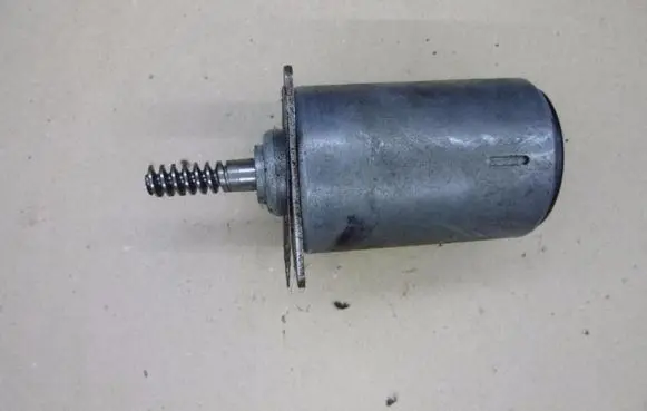 Peugeot 207 Turbo solenoid valve 753390580 VD570