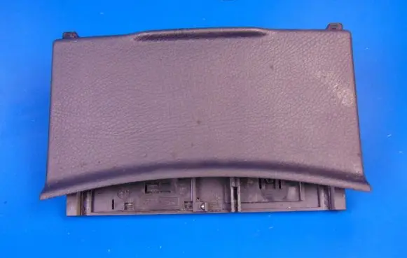 Mercedes-Benz S W221 Car ashtray