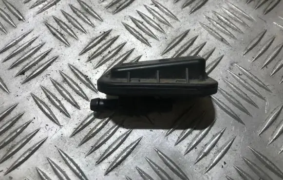 Audi A4 S4 B8 8K Valve vacuum 5q0127242