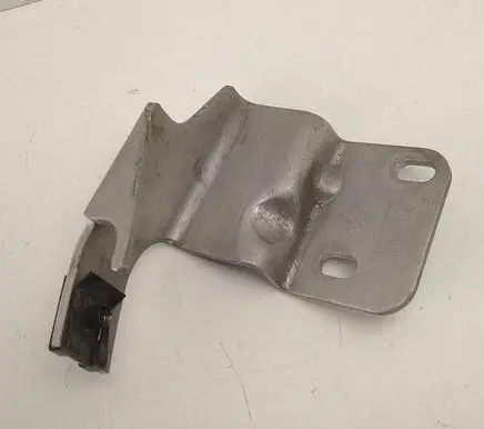 Audi A8 S8 D2 4D Bracket in trunk/boot 4D1857158B