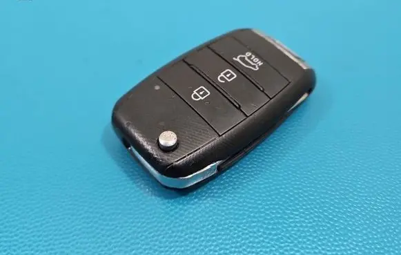Engine ECU kit and lock set