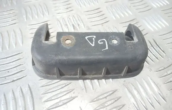 Rear door exterior handle/bracket