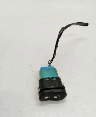 Ford Focus Central locking switch button 14B076AC