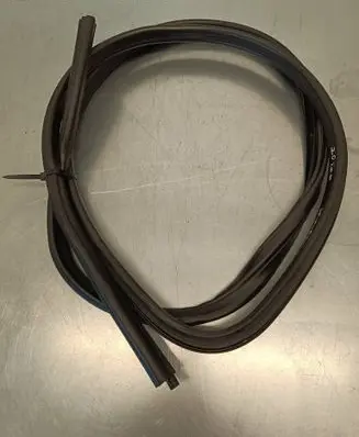 BMW X1 E84 Front door rubber seal 